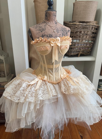 Lolita Ball Gown Strapless Lace Tulle Short Homecoming Dress with Bow HZ1023